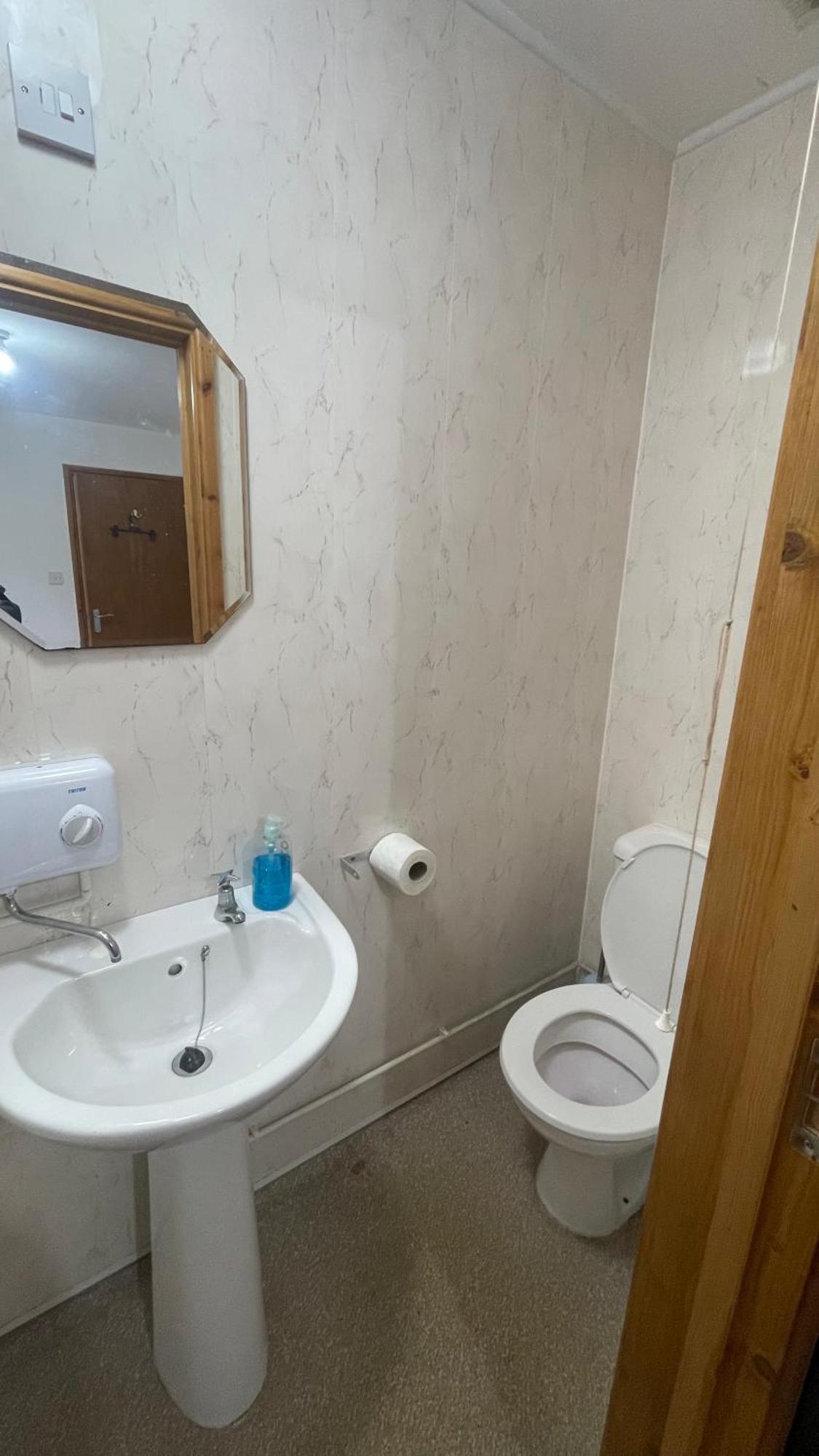 Bryn Bettws Lodge 포트탤벗 외부 사진